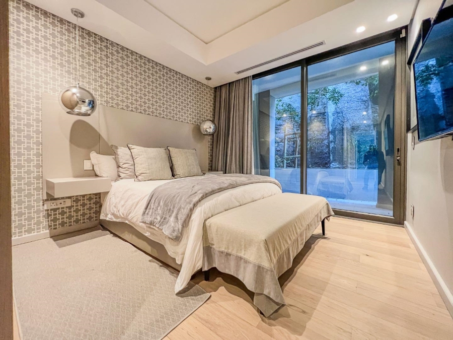 4 Bedroom Property for Sale in Clifton Western Cape